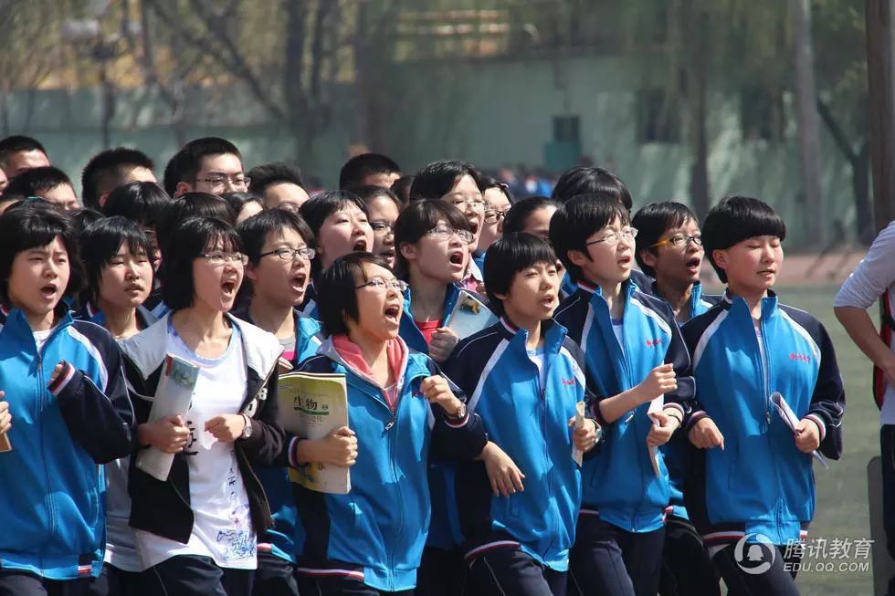 奔向衡水“精神特区”：省际迁徙的高考生