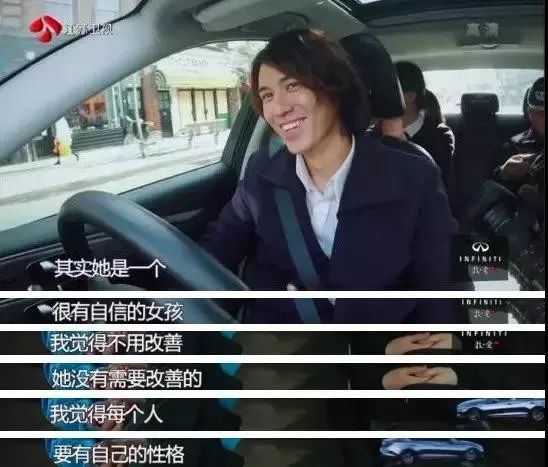 连续8年蝉联全球最美100人，35岁性感*物尤**凭美胸翻红，网友：我就是馋她身子