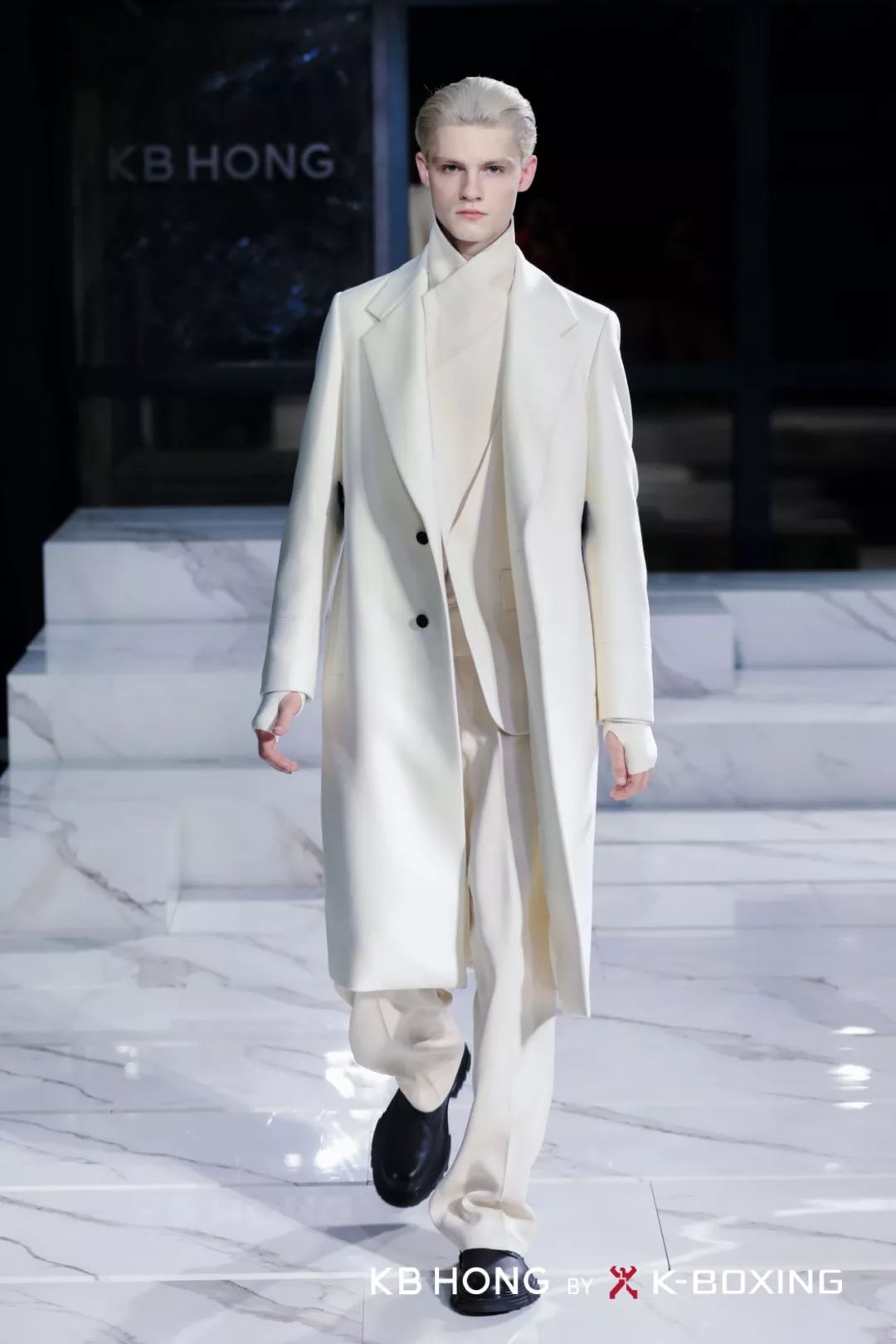 27岁律师跳槽走秀，35岁成首席男模：会穿的男人到底多有魅力？