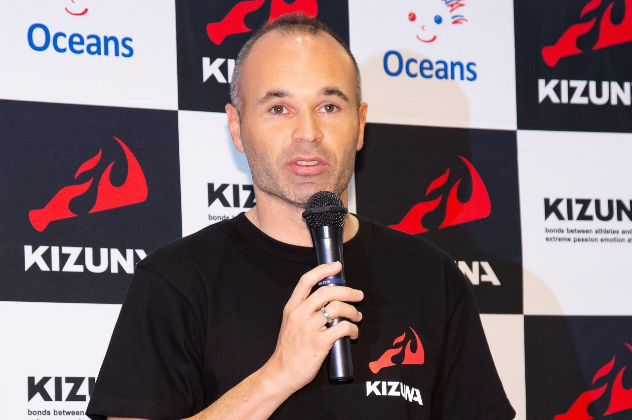 南非世界杯伊涅斯塔表现,伊涅斯塔王后抑郁症