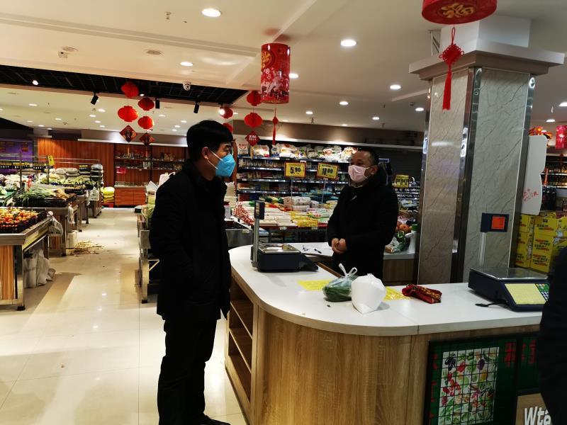 才下病床,又上“战场”——记合肥市滨湖欣园社区*党**支部书记孙永泉