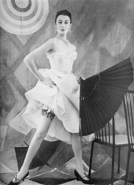 这位香奈儿的死对头，与迪奥先生齐名，打造出最原汁原味的法式优雅