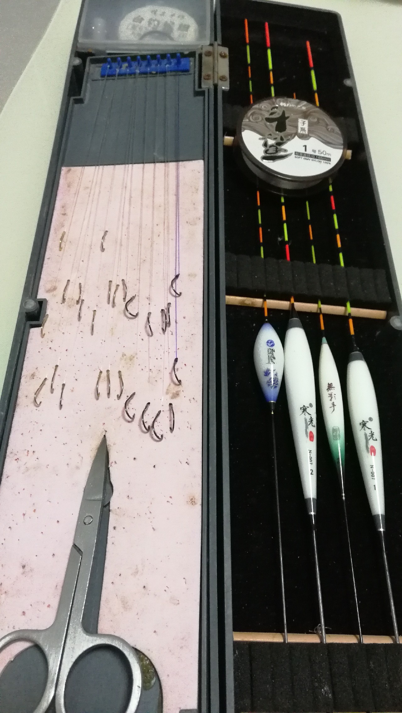 冬季钓鱼窝料配方最新秘方,野钓窝料秘方大揭秘大板鲫的克星