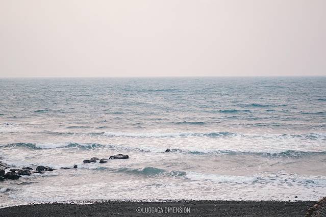 济州岛旅行遇到下雨,日记三年级海边游玩