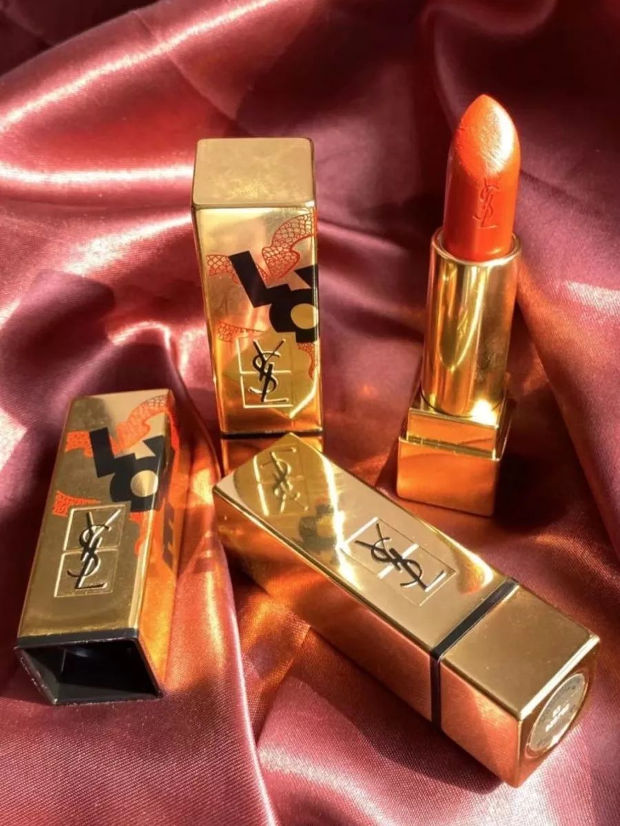 兰蔻2022情人节限定红丝绒小蛮腰,兰蔻黑桃红心丝绒限定