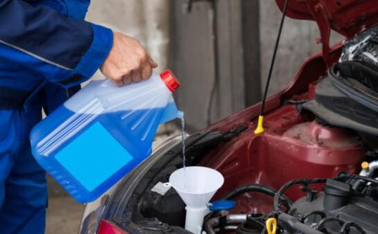 私家车原车防冻液多久更换,私家车防冻液多长时间换一次