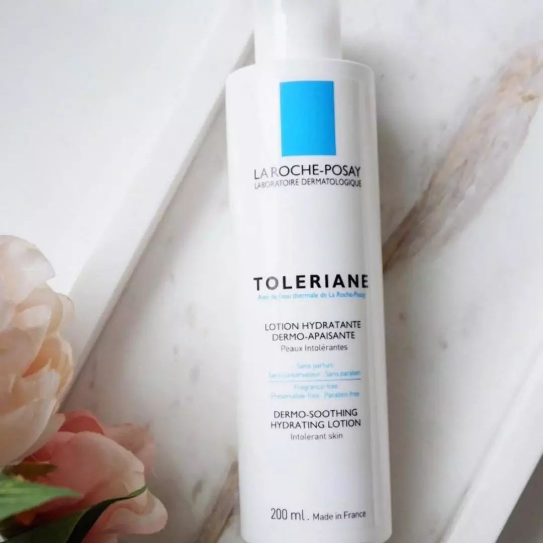 有了水乳精华脸嫩了,有了这些护肤品会更年轻