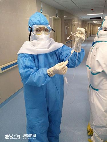 你战“疫”我守家丨前方队员宋文玉的丈夫邢文峰：我们永远支持你等你平安归来