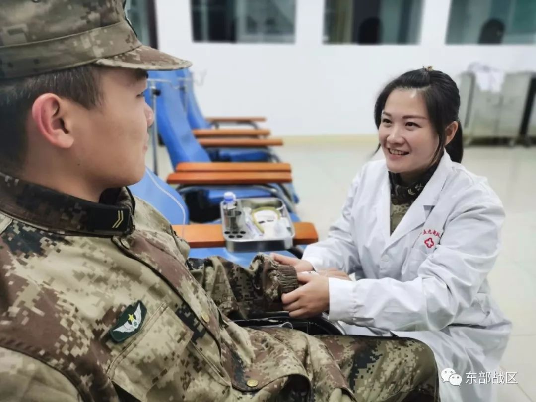 女兵最美的样子,女兵的美