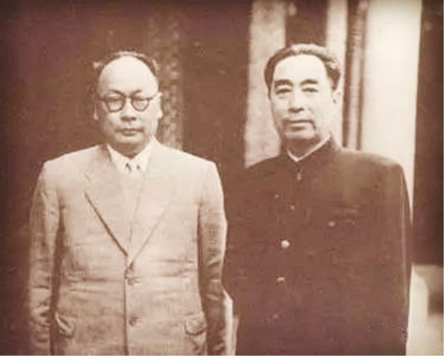 “九人案”是新中国成立后罕见的国际政治*害迫**案，主席震惊“要针锋相对地斗”，周恩来亲自挂帅展开营救