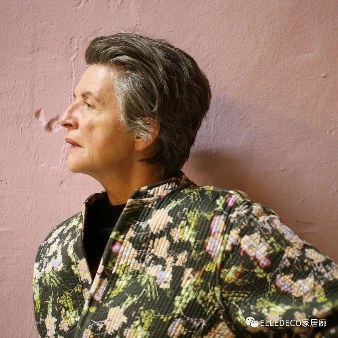 优衣库东京新宿店,优衣库新款天蓝色镂空