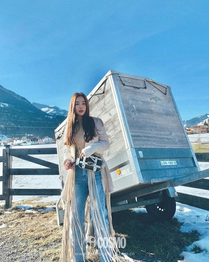 别被法国女人骗了，其实她们只穿最硬的牛仔裤