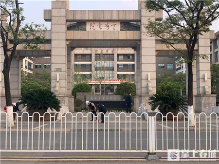 昆明开学首日：学校“各显神通”，学习防疫两不误