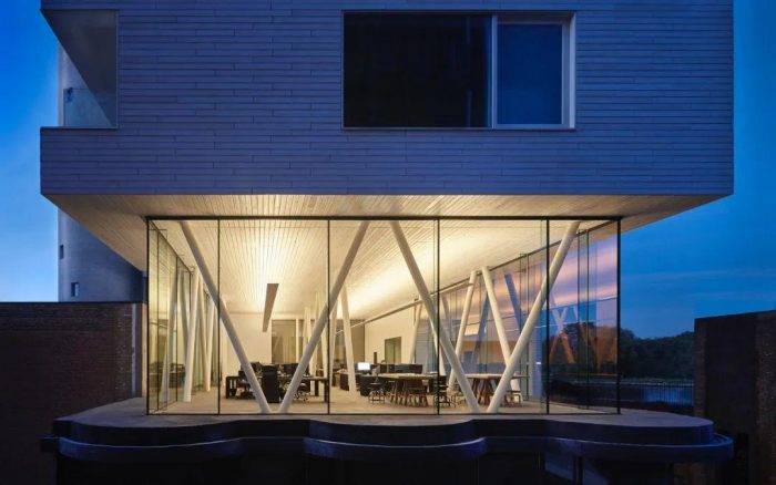 油便宜了反而费油,油便宜了却不耐烧了