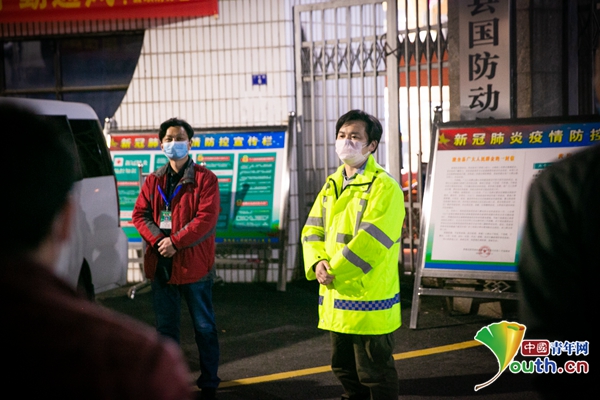 抗疫传递爱心正能量,抗疫从我做起倡议书