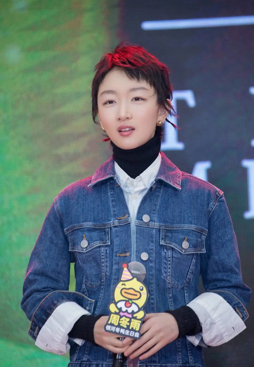 短发胖女孩穿衣搭配,短发穿衣搭配女冬季