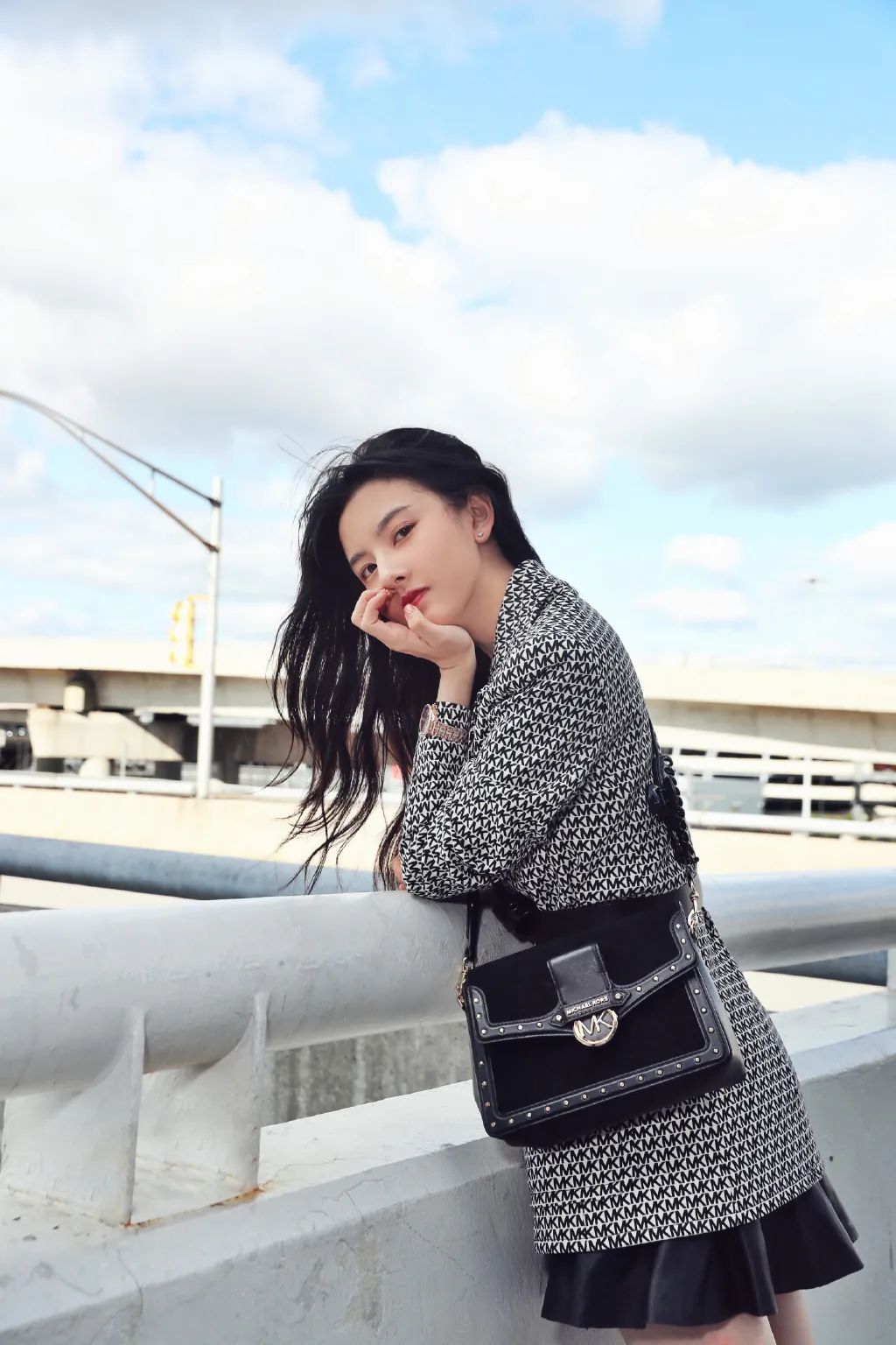 开春穿搭西装收腰裙,西装内搭裙子高级感减龄潮款