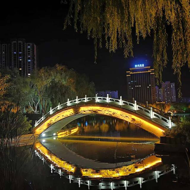 南北疆深度环线8日游,南北疆30天旅游攻略