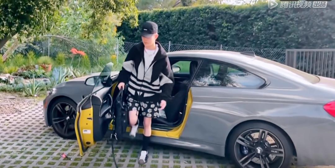 这才是妥妥的背靠资本啊