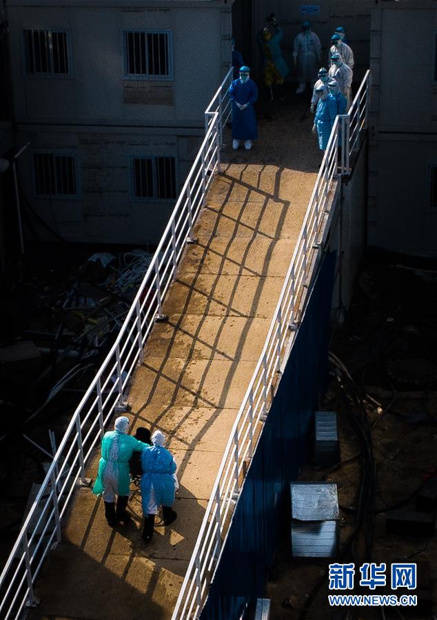 武汉战疫中的坚守和奉献,武汉抗疫体现的民族精神