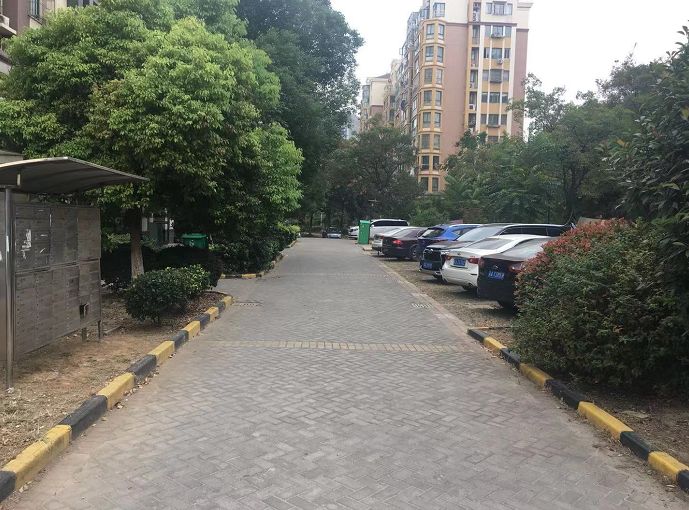 南京主城区300万学区房环境好,名校地铁周边房子升值空间大吗