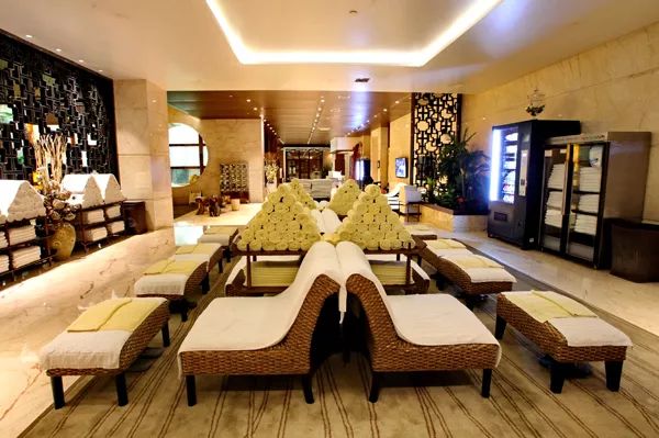 沈阳温泉洗浴团购推荐,沈阳市于洪区深蓝浴舍温泉洗浴