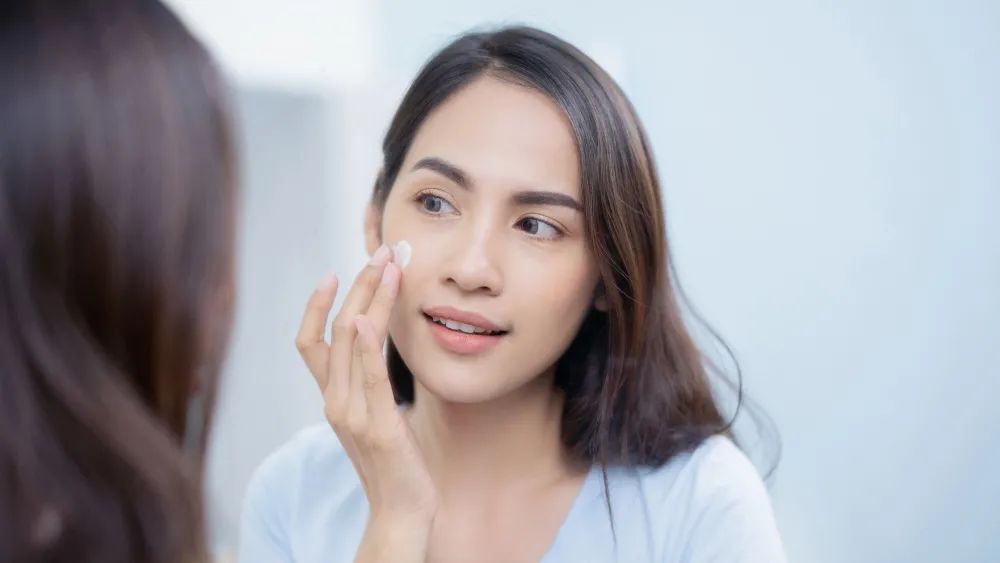 去闭口没脓痘痘的最佳方法,你不能不知道的去粉刺秘籍