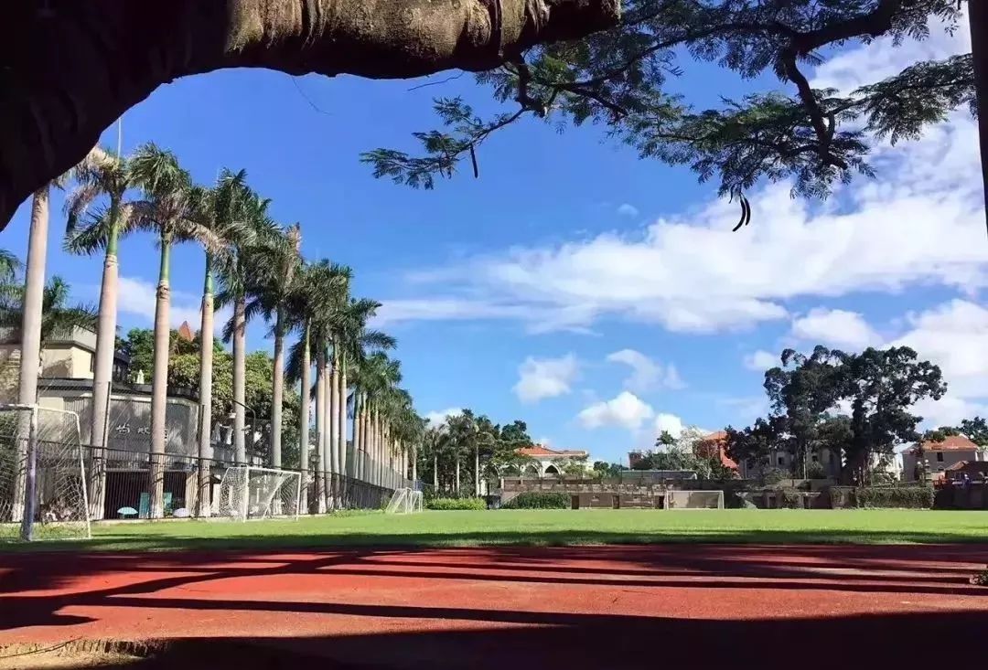 厦门鼓浪屿专业足球场,中国历史上最早的足球场