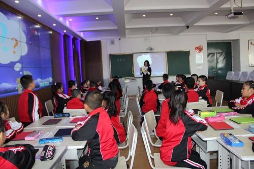 长春绿园区东风大街小学,长春市绿园区长青路小学