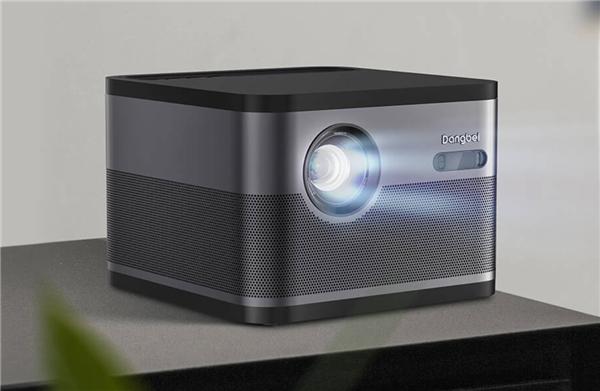 当贝投影f3多少流明,当贝c150流明投影机测试