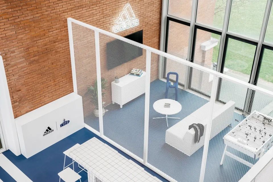 阿迪达斯X法国国家体育学院公共空间改造/UbaltArchitectes+UbiBene