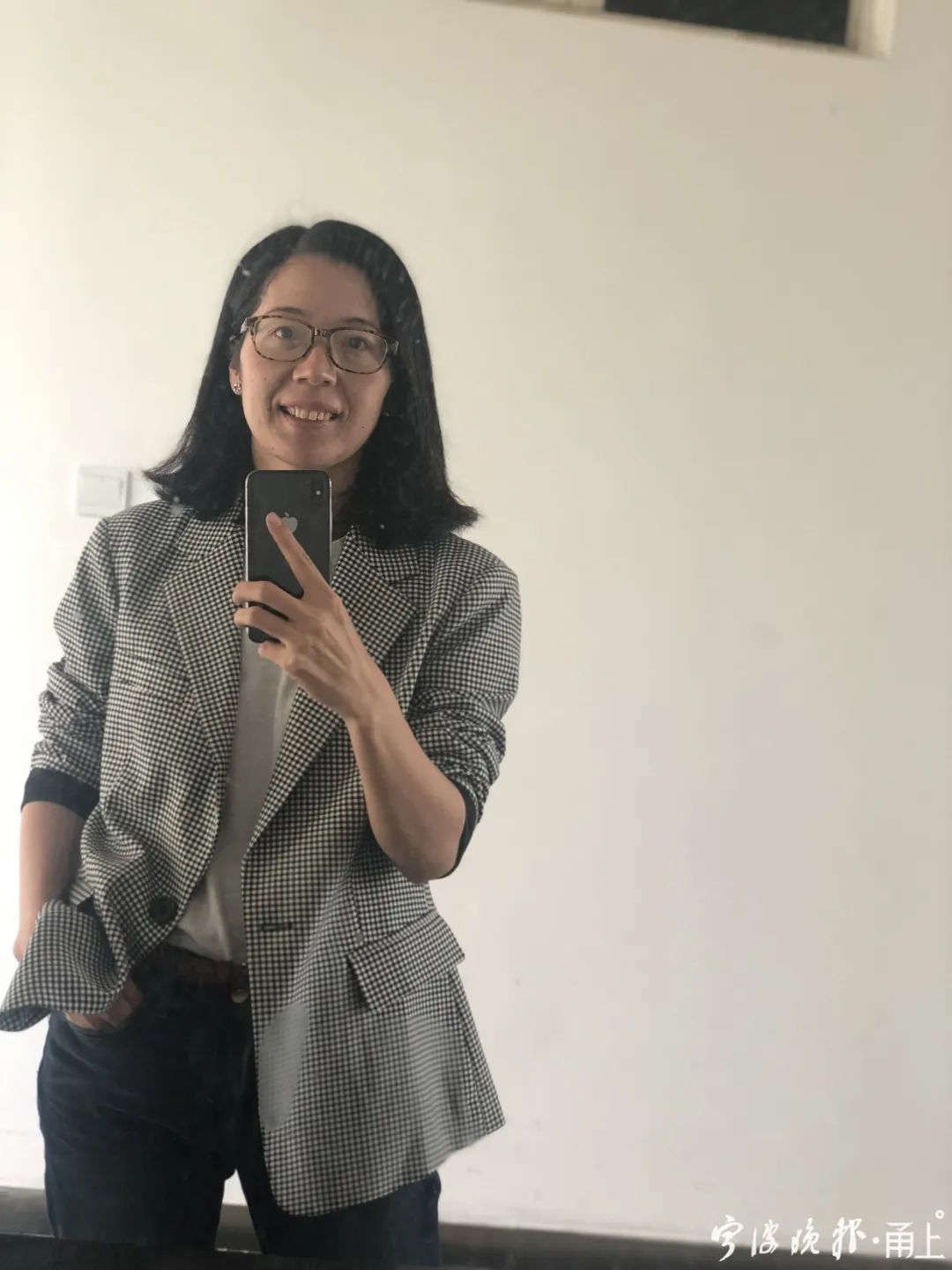 浙江这个80后二胎妈妈开挂了！亲手带2个娃，10年开3家公司！其实她还有一个身份…