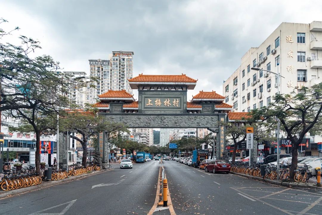 look这是什么牌子的包包,严浩翔说look这是tnt什么舞台