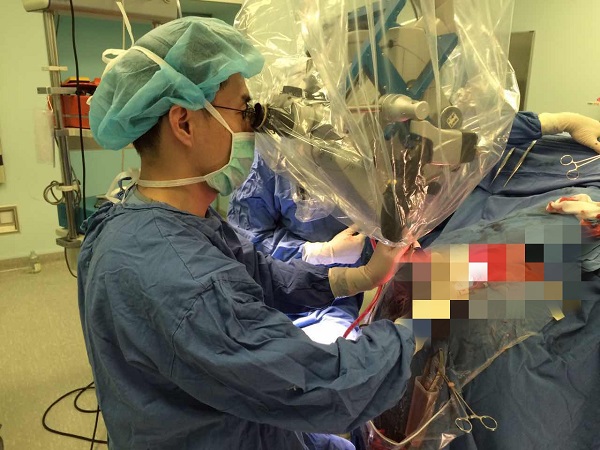 脑子进风了怎么治疗,脑子里进气是什么原因引起的