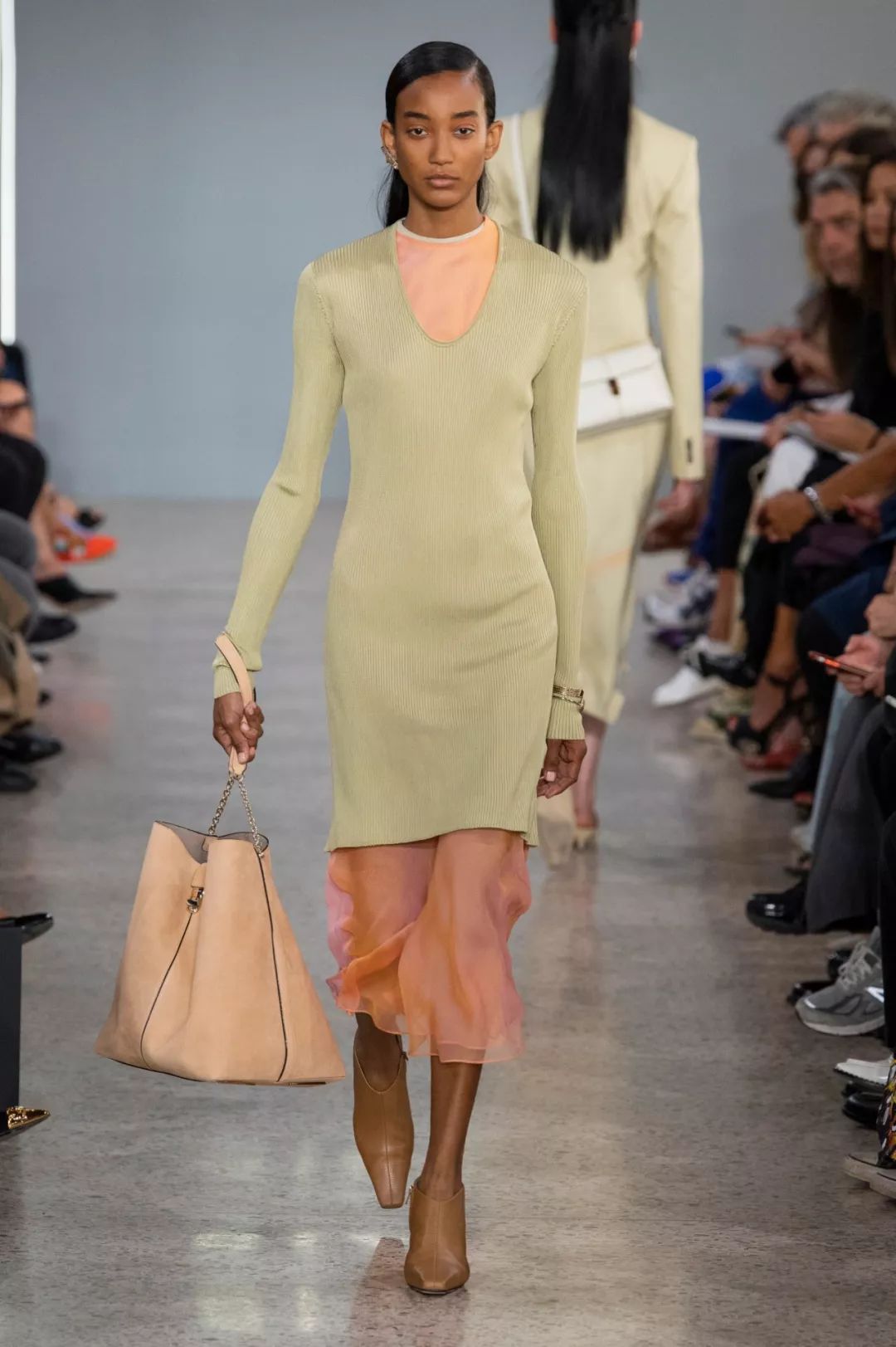 色彩趋势｜2020十大流行色彩趋势与搭配指南