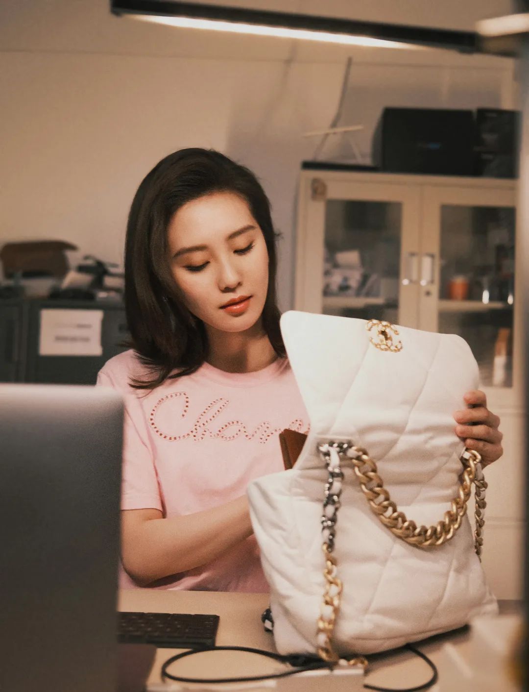 一大波新款美包上线，姐妹们，冲啊