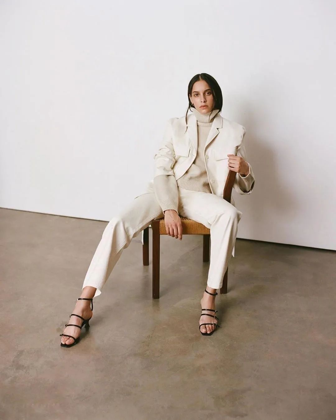 推广｜|博主们用来飚品位的网站终于打折了，吓得我赶紧把夏装全买了