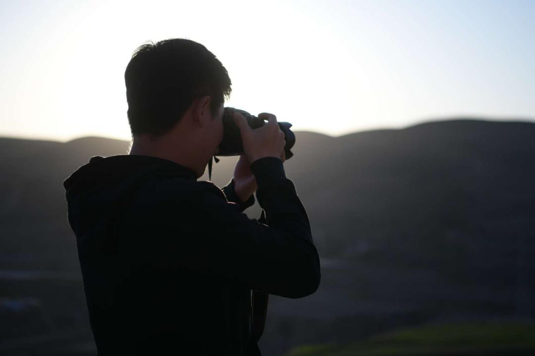 这里有一份跨越山海的情谊，请您接收！