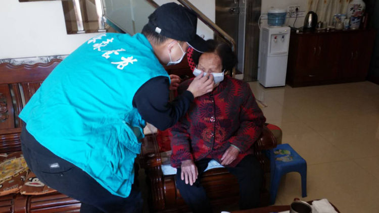 “光明街道版美团”火热上线送餐跑腿代购全包了