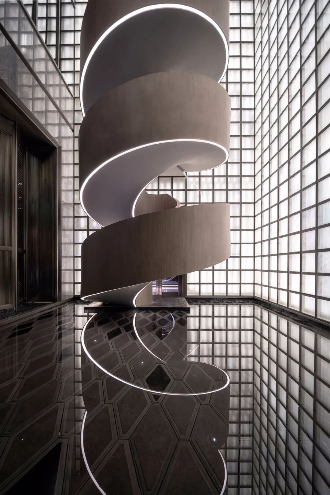 龙湖天奕三居室,龙湖天奕解锁世界前沿