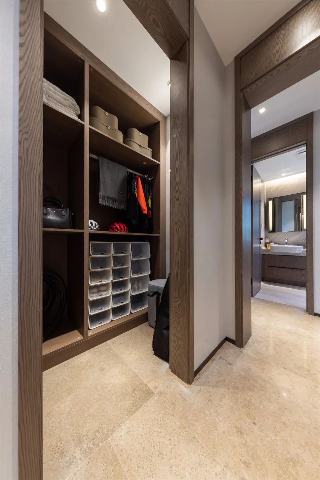 龙湖天奕三居室,龙湖天奕解锁世界前沿