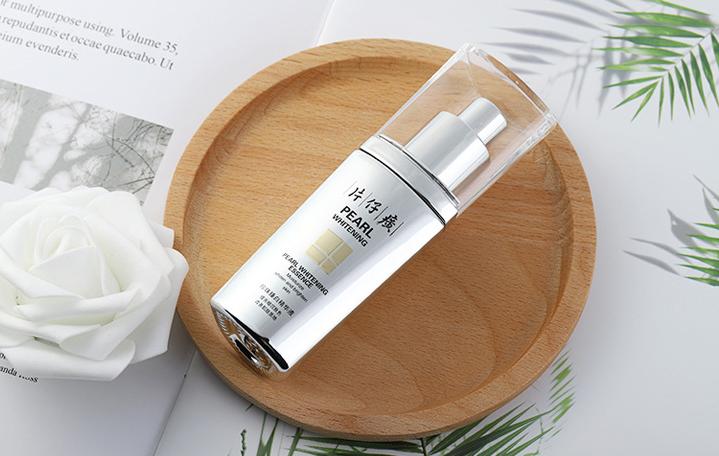 国货，你变了！这个平价“小灯泡”，白到情敌都发慌