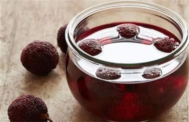 吃杨梅的季节尝一尝春天的味道,昆明又到了吃花的季节