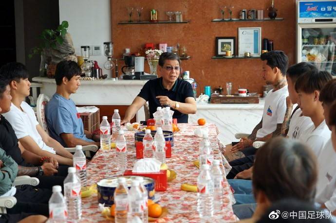 国足对徐根宝的感谢信,国足徐根宝亚洲杯