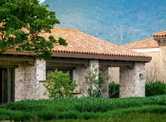 挖到马云同款海景酒店！人均300+住全庭院式房间，赠亲子下午茶