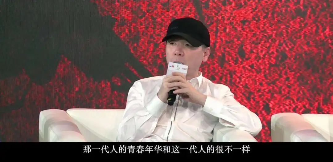 冯小刚的芳华简介,芳华冯小刚三美