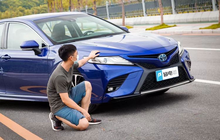 灵魂拷问：补贴6万，他真会把雅阁换成凯美瑞吗？