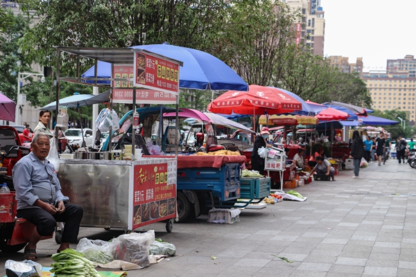 适放细管，德阳城管留住市井“烟火气”