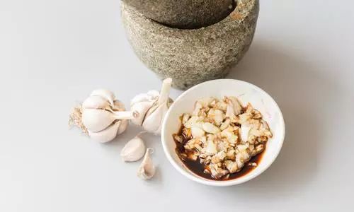 它，价钱比白菜低，价值却很高