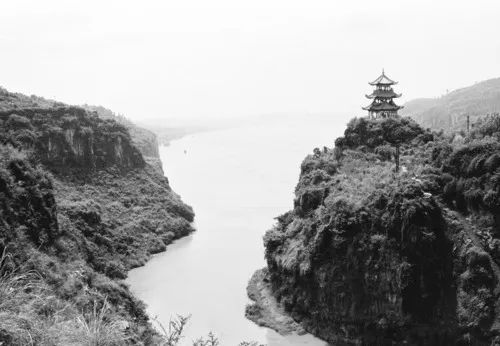 三番五次离家出走,三次离家出走的男孩